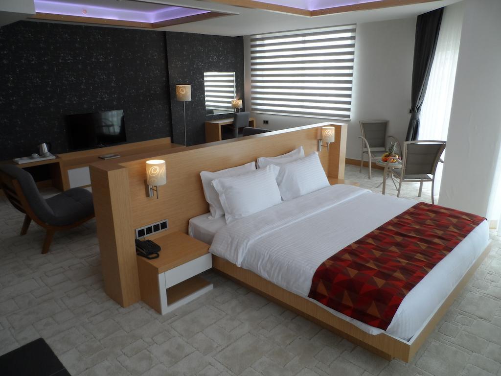 Inci Class Hotel Denizli  Exterior photo