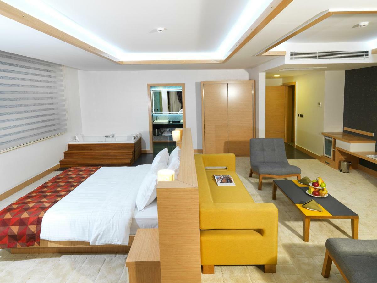 Inci Class Hotel Denizli  Exterior photo